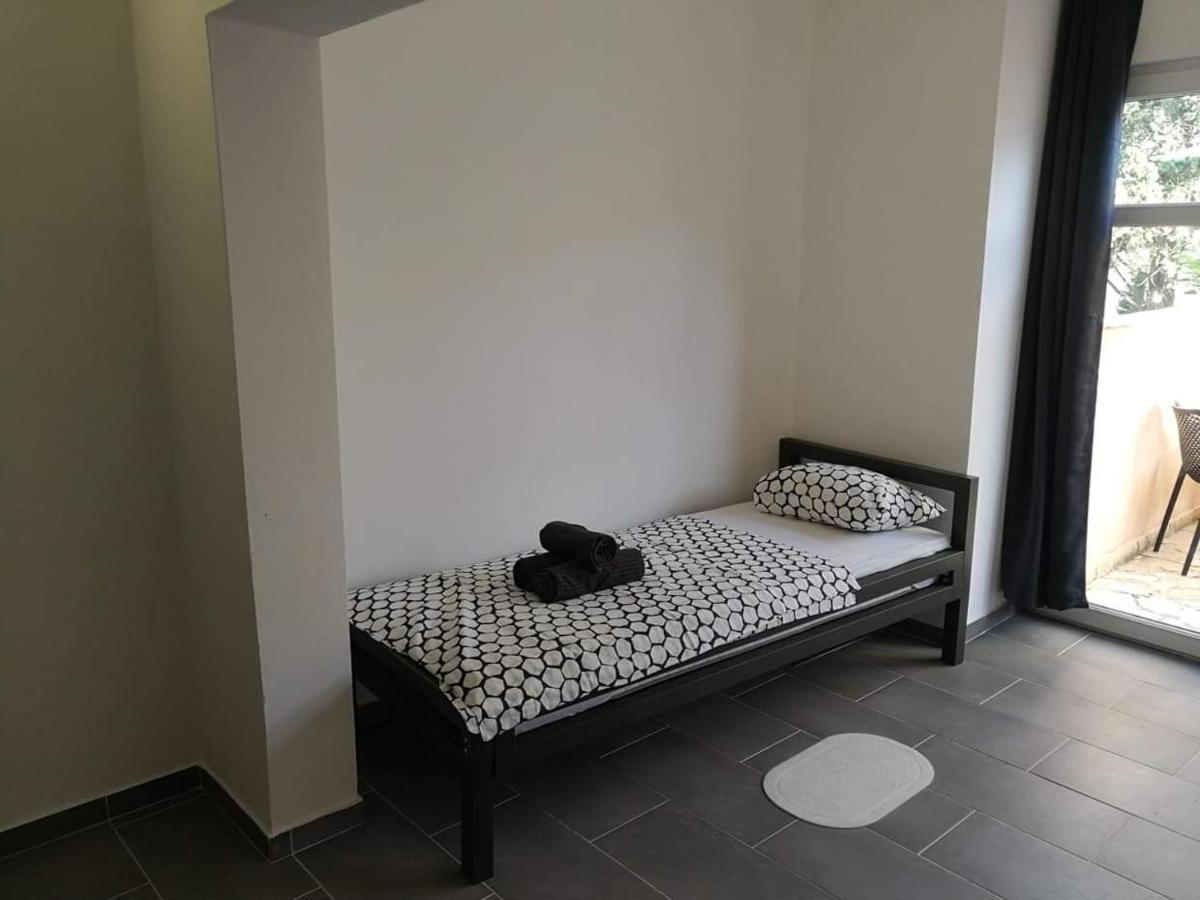 Aurelia Apartments, Vir Ngoại thất bức ảnh