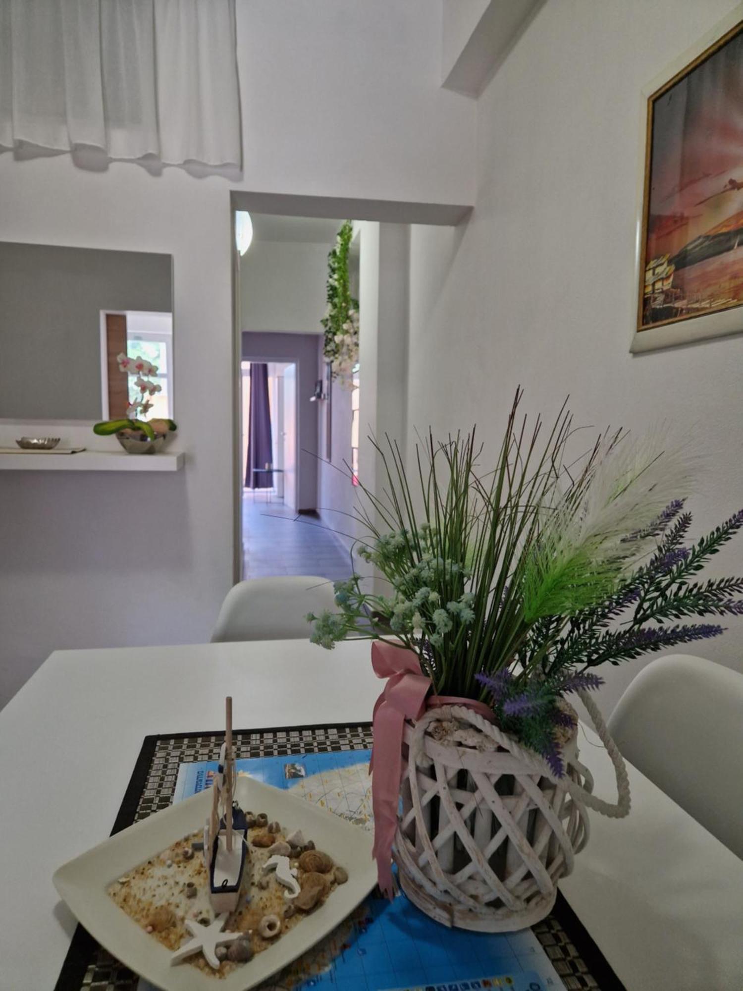 Aurelia Apartments, Vir Ngoại thất bức ảnh