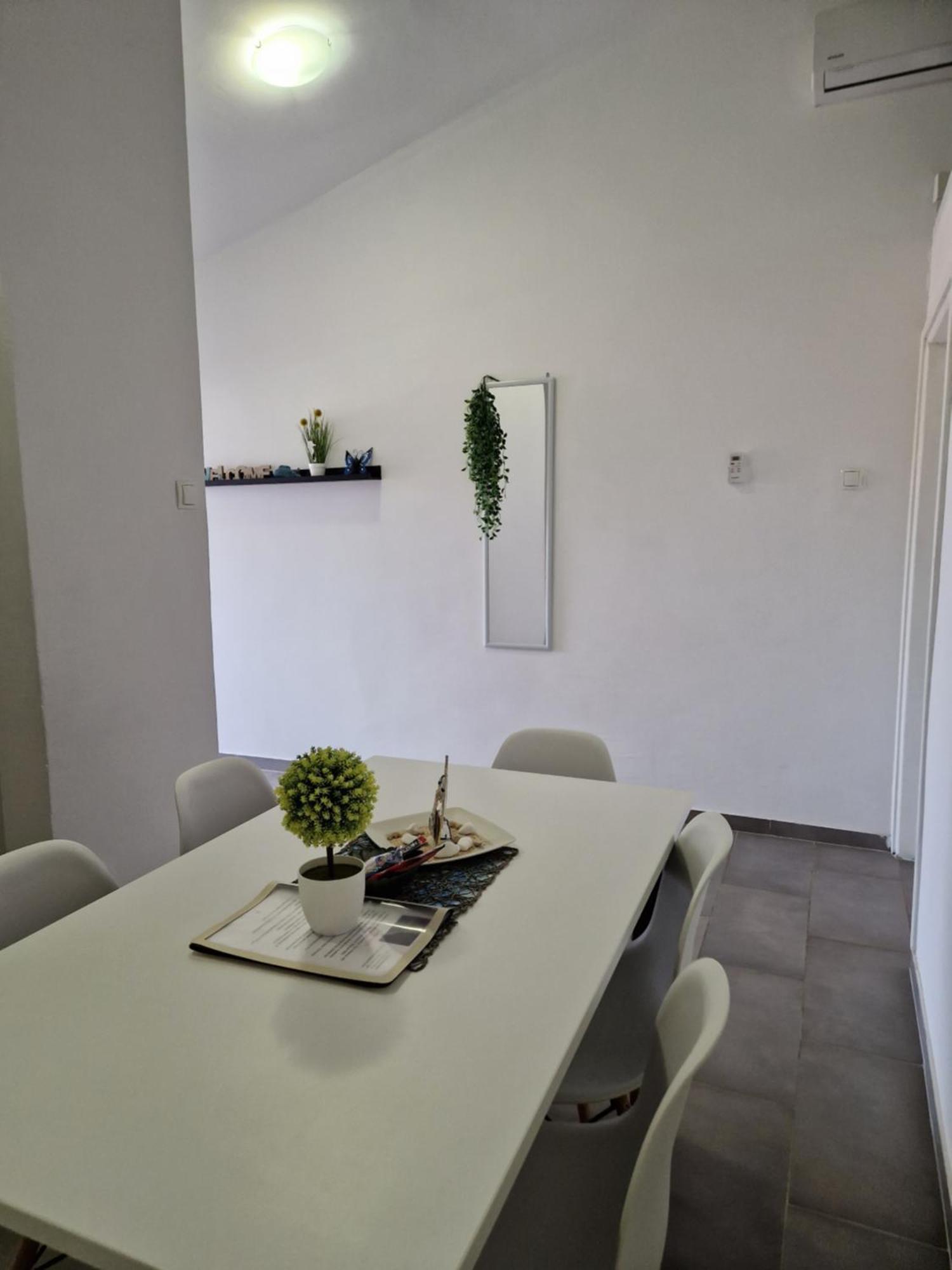 Aurelia Apartments, Vir Ngoại thất bức ảnh