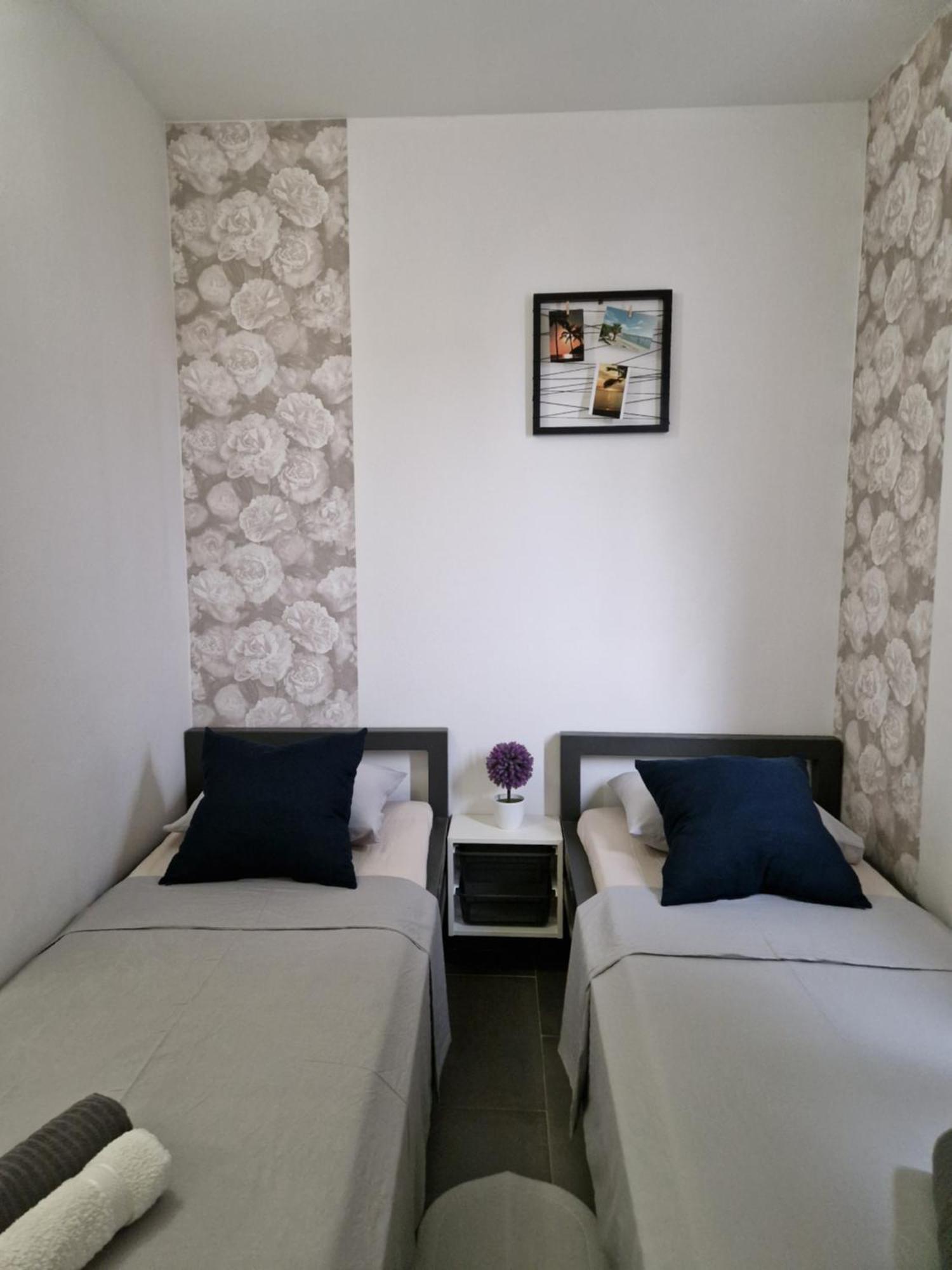 Aurelia Apartments, Vir Ngoại thất bức ảnh